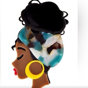 Stylish Multicolor Brooch with Yellow Accents